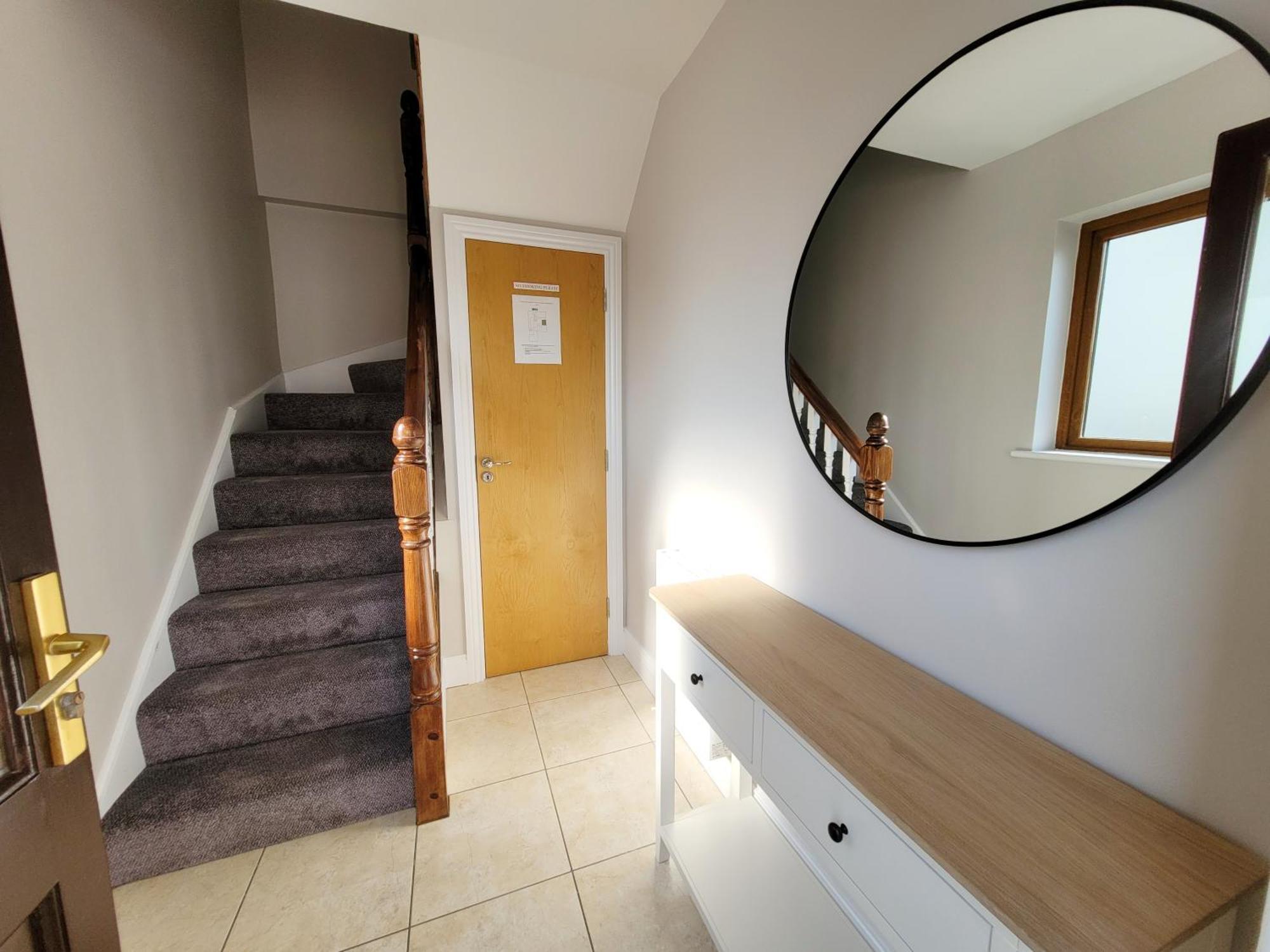 Donegan Court Aparthotel Galway Dış mekan fotoğraf