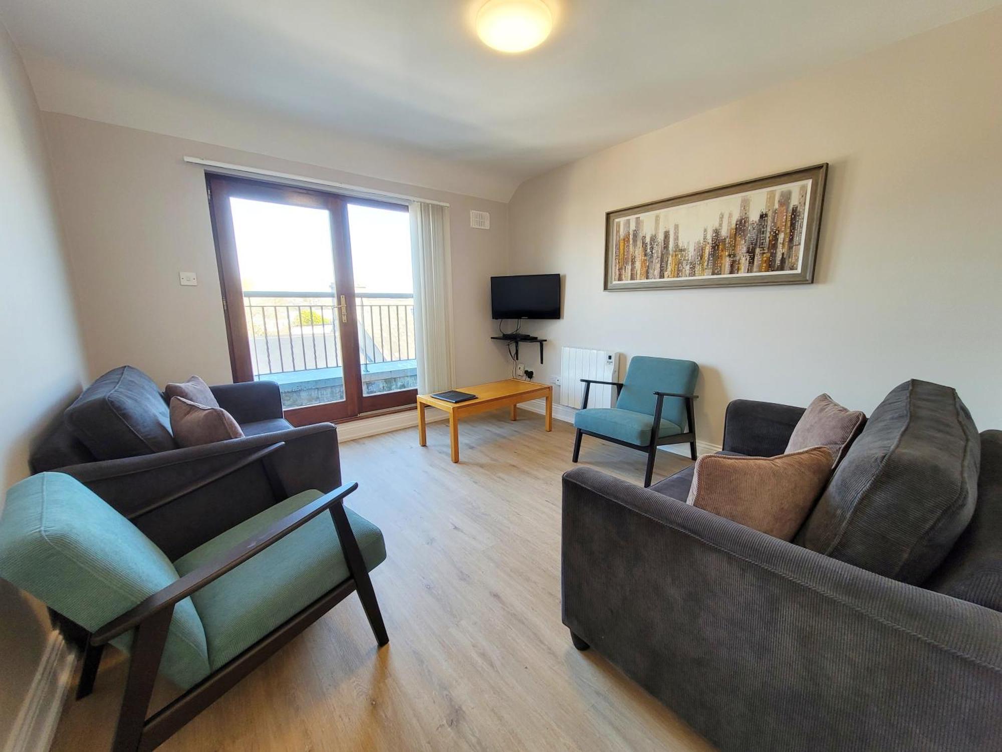 Donegan Court Aparthotel Galway Dış mekan fotoğraf