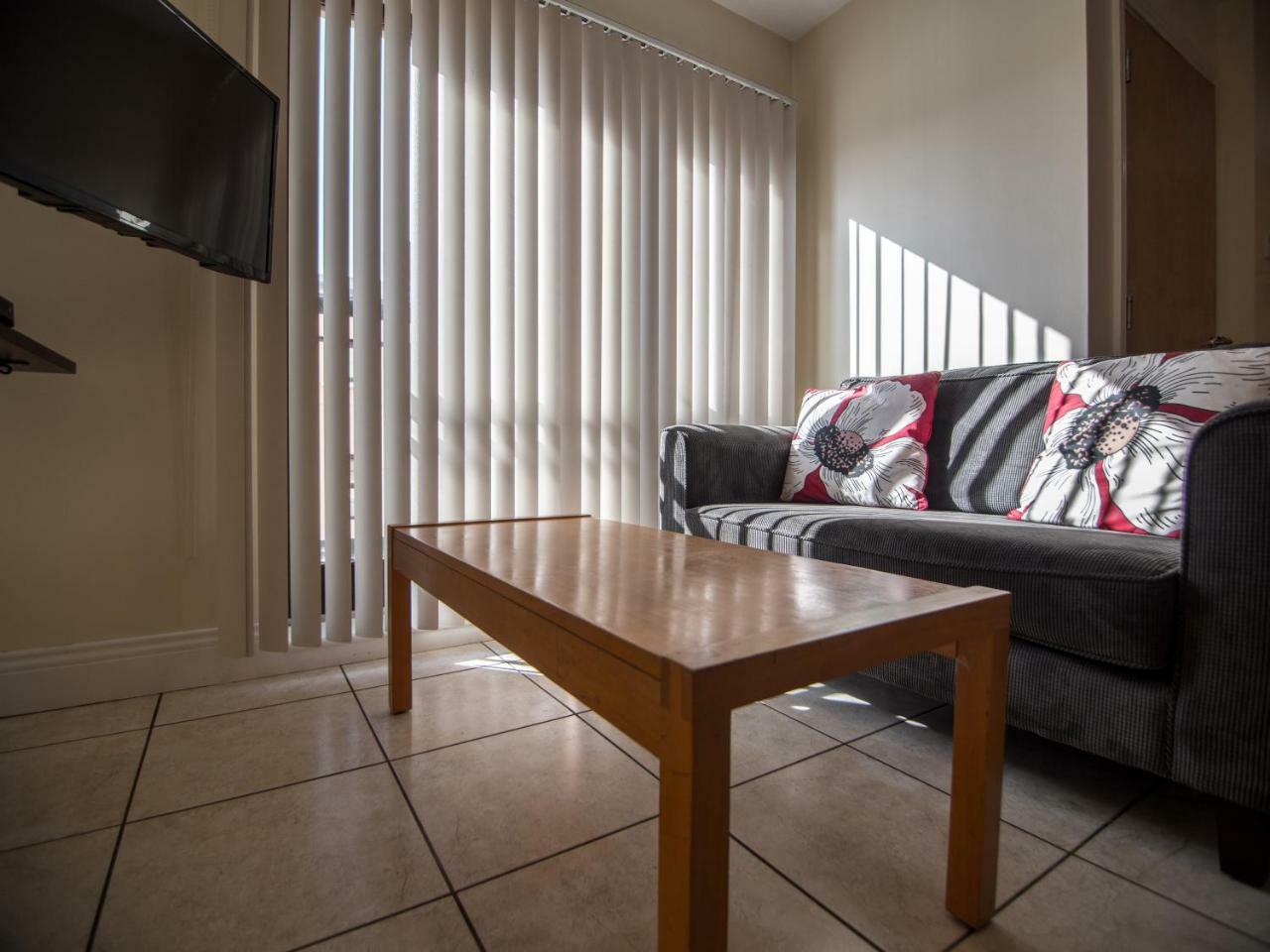 Donegan Court Aparthotel Galway Dış mekan fotoğraf